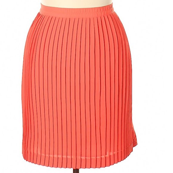 BANANA REPUBLIC coral orange pleated skirt 100% polyester stretch waist pleat - Picture 2 of 2